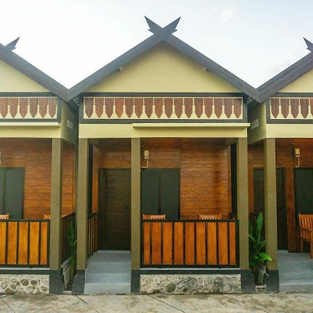 Grand Khalifah Guesthouse Sumbawa Экстерьер фото