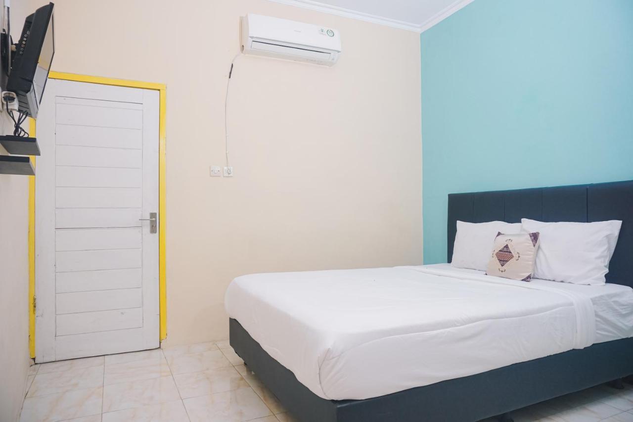 Grand Khalifah Guesthouse Sumbawa Экстерьер фото
